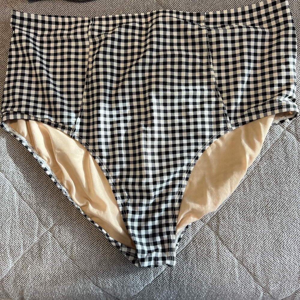 Old Navy Black and White Gingham High-Waist Bikini Bottoms